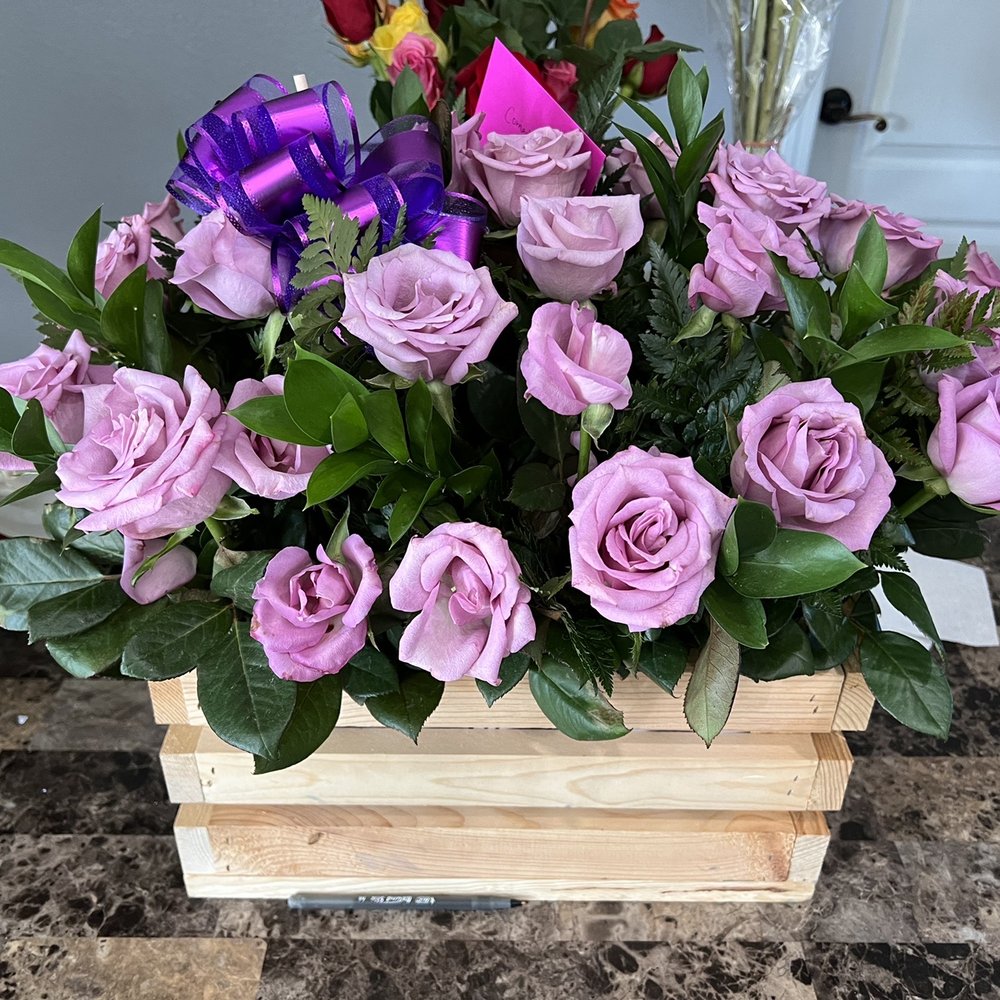 Josafat Flowers - Mother's Day Flower Arrangement - Florists Near Me - Fresno, California Josafat Flowers - Mother's Day Flower Arrangement - Florists Near Me - Fresno, California