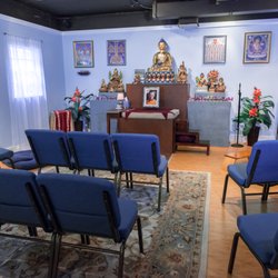 Samudrabadra Kadampa Buddhist Center - Meditation room