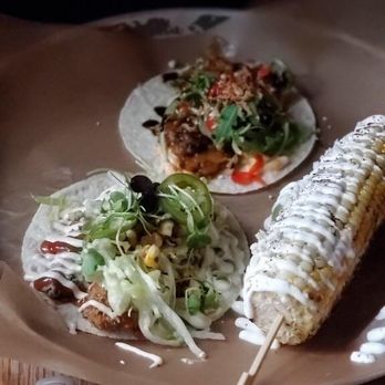 La Carnita - Mexican corn, sweet potato taco, spicy mushroom taco - Mexican Near Me - Toronto, Ontario La Carnita - Mexican corn, sweet potato taco, spicy mushroom taco - Mexican Near Me - Toronto, Ontario