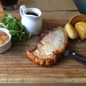 Bel & The Dragon - Roasted Suckling Pig - Gastropubs Near Me - Windsor, WNM