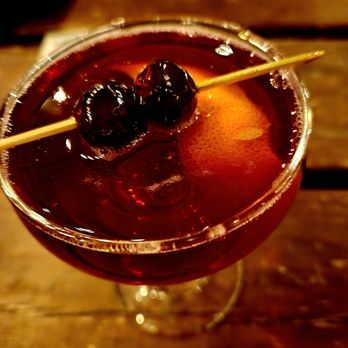 Boone and Crockett - Tap Manhattan - Bars Near Me - Milwaukee, Wisconsin