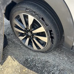 Cactus Rent a Car - Defective Tire