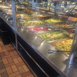Bryant Market - Custom your own salad