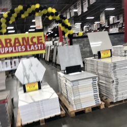 Floor & Decor