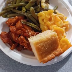 Uncle Willie’s Wood Smoked BBQ