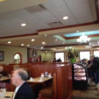 Chenoa Family Restaurant - Inside the new building - American Near Me - Chenoa, Illinois