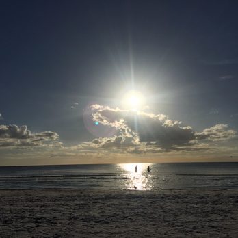 Tropical Beach Resorts - Siesta Key Beach - Resorts Near Me - Siesta Key, Florida Tropical Beach Resorts - Siesta Key Beach - Resorts Near Me - Siesta Key, Florida