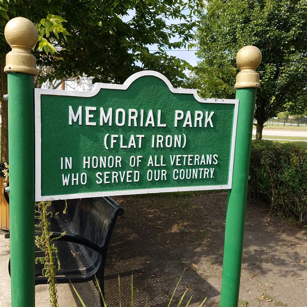 Flat Iron Park Logo