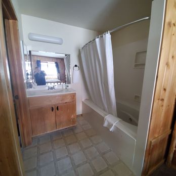 Idyllwild Inn - Hotels Near Me - Idyllwild, California Idyllwild Inn - Hotels Near Me - Idyllwild, California