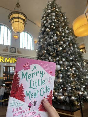 Tattered Cover Union Station by null