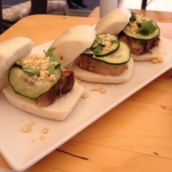 Black Lab - Pork belly sliders. Bit dry but still ok. - Burgers Near Me - Barcelona, B