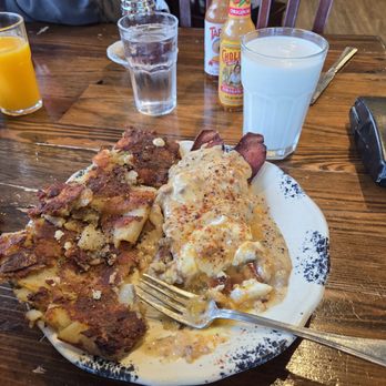 The Birch Door Cafe - Homeatyle bennie - Breakfast & Brunch Near Me - Bellingham, Washington The Birch Door Cafe - Homeatyle bennie - Breakfast & Brunch Near Me - Bellingham, Washington