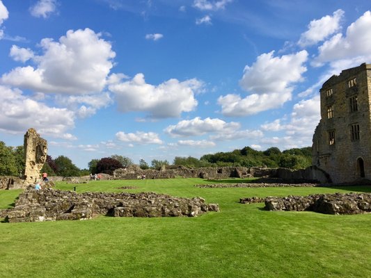 Helmsley Castle by null