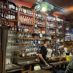 Dick Macks Pub - Whiskey selection