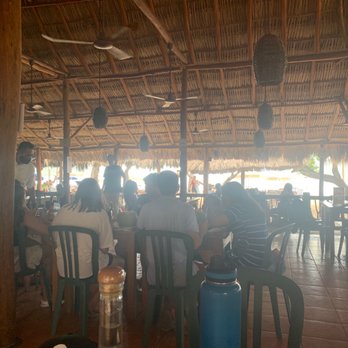 La Perla - The restaurant - Seafood Near Me - Zihuatanejo, GRO La Perla - The restaurant - Seafood Near Me - Zihuatanejo, GRO
