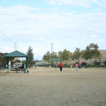 Shoreline Dog Park - Dog Parks Near Me - Mountain View, California Shoreline Dog Park - Dog Parks Near Me - Mountain View, California