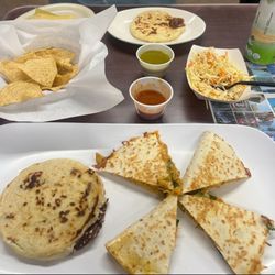 Spinach and cheese pupusa, shredded chicken quesadilla, curtido, salsa and chips!