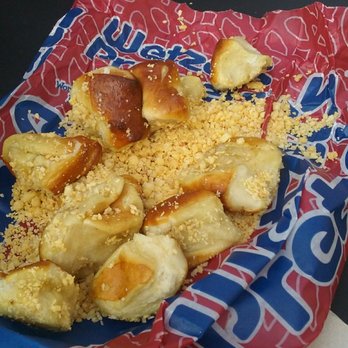 Wetzel's Pretzels - Terrible company - Pretzels Near Me - Temecula, California
