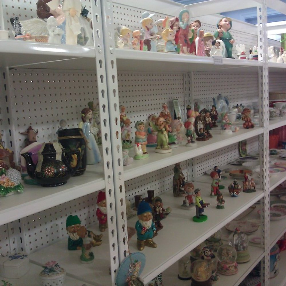 Goodwill - Minnetonka - Thrift Stores Near Me - Minnetonka, Minnesota Goodwill - Minnetonka - Thrift Stores Near Me - Minnetonka, Minnesota