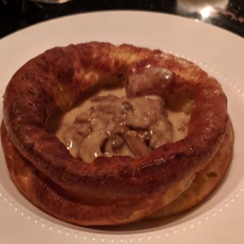 The Loyalist - Pop-Over + Chanterelle Cream - New American Near Me - Chicago, Illinois The Loyalist - Pop-Over + Chanterelle Cream - New American Near Me - Chicago, Illinois