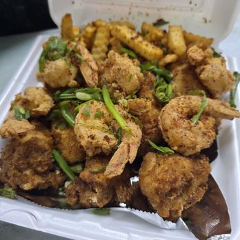 Tobys to-go - At the restaurant - Seafood Near Me - Katy, Texas Tobys to-go - At the restaurant - Seafood Near Me - Katy, Texas