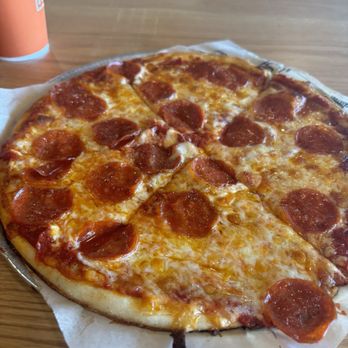 Blaze Pizza - Salad Near Me - Clark, New Jersey