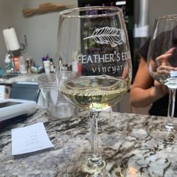 Feathers Edge Vineyards