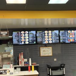 Pupuseria Y Taqueria Los Cocos