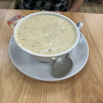 The Breeze Cafe - Clam chowder - Breakfast & Brunch Near Me - Newark, California