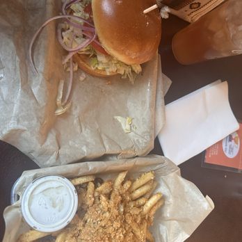 Colt Grill Bbq & Sprits - Spicy chicken sandwhich (lacked spice) and garlic butter fries (so good!) - Bars Near Me - Prescott, Arizona