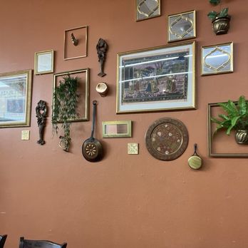 Sree's Kitchen - Nice decor. - Seafood Near Me - Pensacola, Florida Sree's Kitchen - Nice decor. - Seafood Near Me - Pensacola, Florida