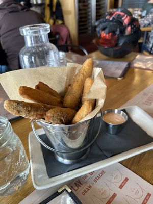 The Handle Bar by null