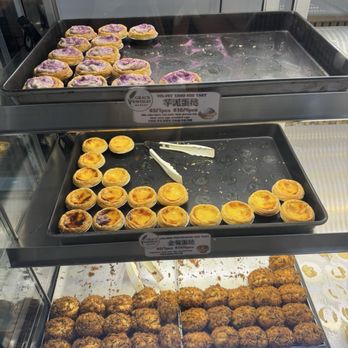 Grace And Wheat Bakery - Egg tarts and floss cakes - Bakeries Near Me - Alhambra, California