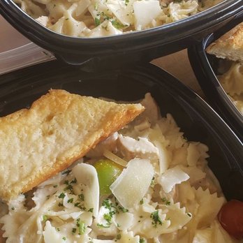 Martiniz Fresko Kitchen - Caterers Near Me - Norco, California