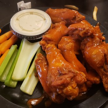 Duff's Famous Wings - Medium buffalo wings. The best in Buffalo! - American Near Me - Amherst, New York Duff's Famous Wings - Medium buffalo wings. The best in Buffalo! - American Near Me - Amherst, New York