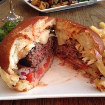 Le Baratin - Le Baratin Burger - Cafes Near Me - New York, New York