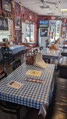 Pig-N-Chik BBQ by null