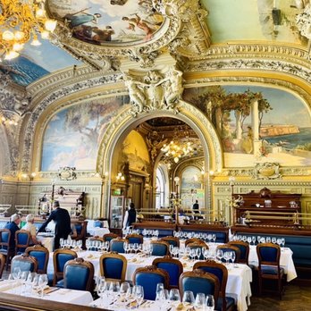 Le Train Bleu - Le train bleu interior - French Near Me - Paris, 75