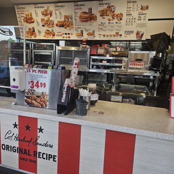 KFC - Ordering area - Fast Food Near Me - Mission Hills, California KFC - Ordering area - Fast Food Near Me - Mission Hills, California