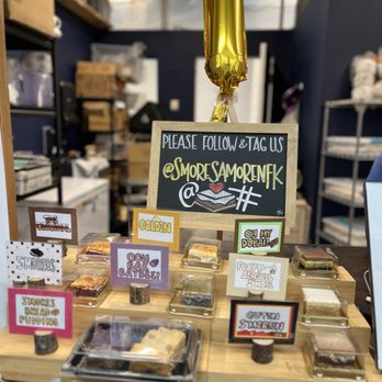 S'mores Amore - Variety of s'more flavors - Desserts Near Me - Norfolk, Virginia S'mores Amore - Variety of s'more flavors - Desserts Near Me - Norfolk, Virginia