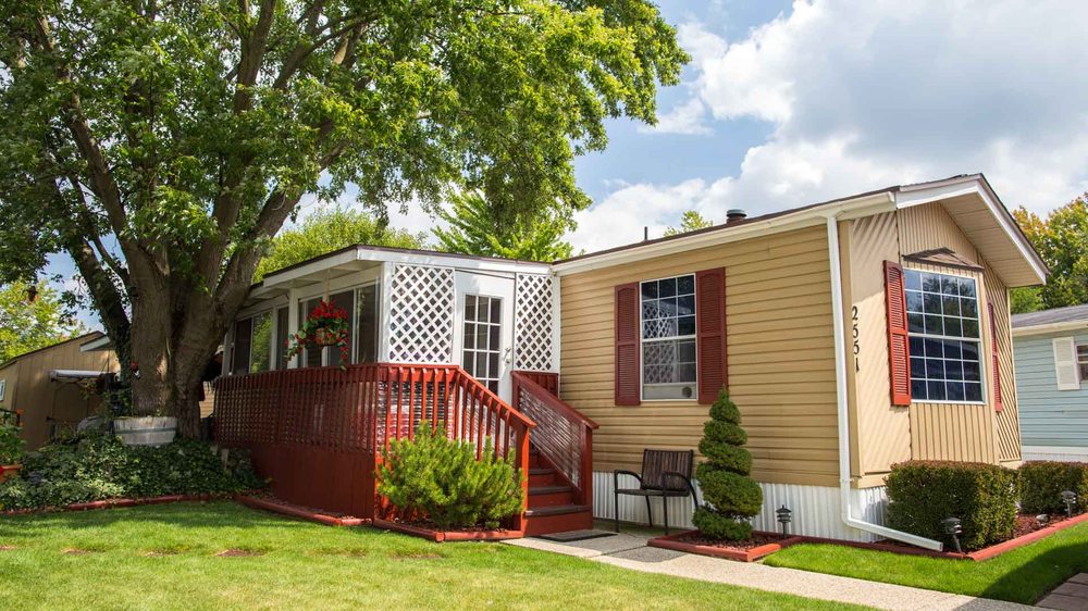 PRESIDENTIAL ESTATES Updated September 2024 5075 Presidential Ln