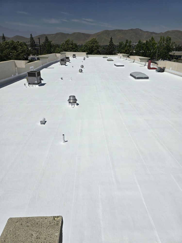 Slide of Luna Roof Repair