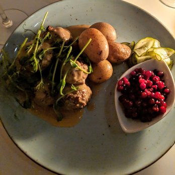 Victors Restaurang i Malmö - Swedish meatballs- delightful - Restaurants Near Me - Malmö, M