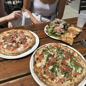 Punch Pizza - Wayzata - Pizza Near Me - Wayzata, Minnesota Punch Pizza - Wayzata - Pizza Near Me - Wayzata, Minnesota