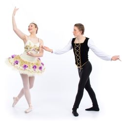 Julie Moffitt Ballet School - The Spell