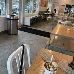 Mitchell's Ice Cream - Rocky River - Indoor seating and view of parking lot