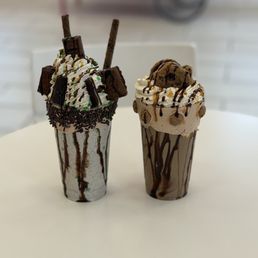 Mint Chip Spectacular and Espresso Yourself shakes Mint Chip Spectacular and Espresso Yourself shakes