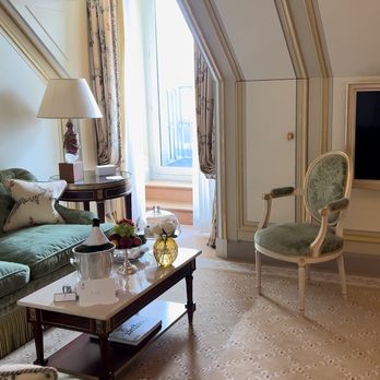 Ritz Paris - Hotels Near Me - Paris, 75