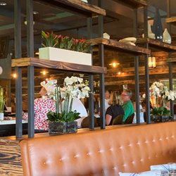 Taverna - Inside