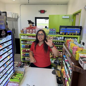 Mini Mart - This is the manager who refused to give me my money back despite the fact that this fake was more expensive than the original. - Gas Stations Near Me - Bakersfield, California